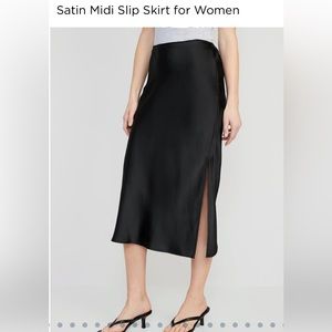 NWT satin midi skirt